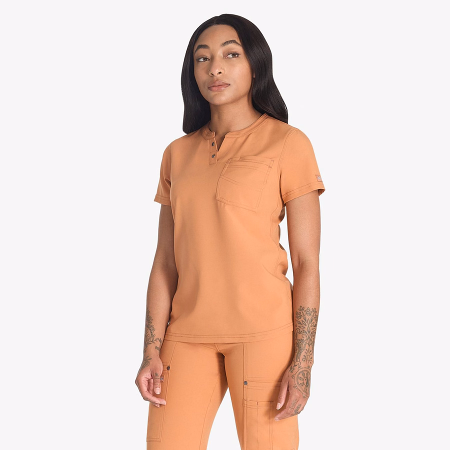 Γυναικεία μπλούζα EDS NXT Henley Scrub