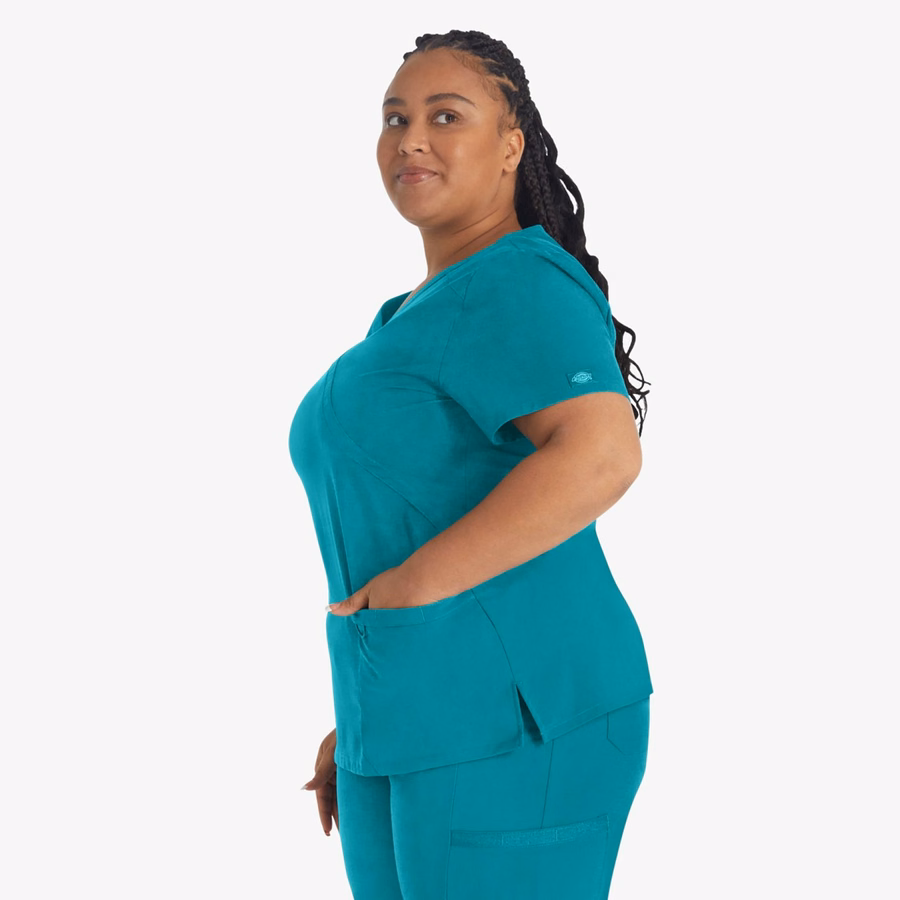 Γυναικείο τοπ EDS Essentials Mock Wrap Scrub